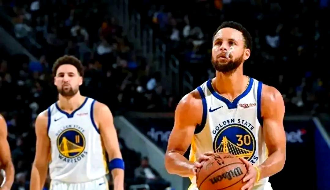 勇士客场擒胜开拓者挺进前四