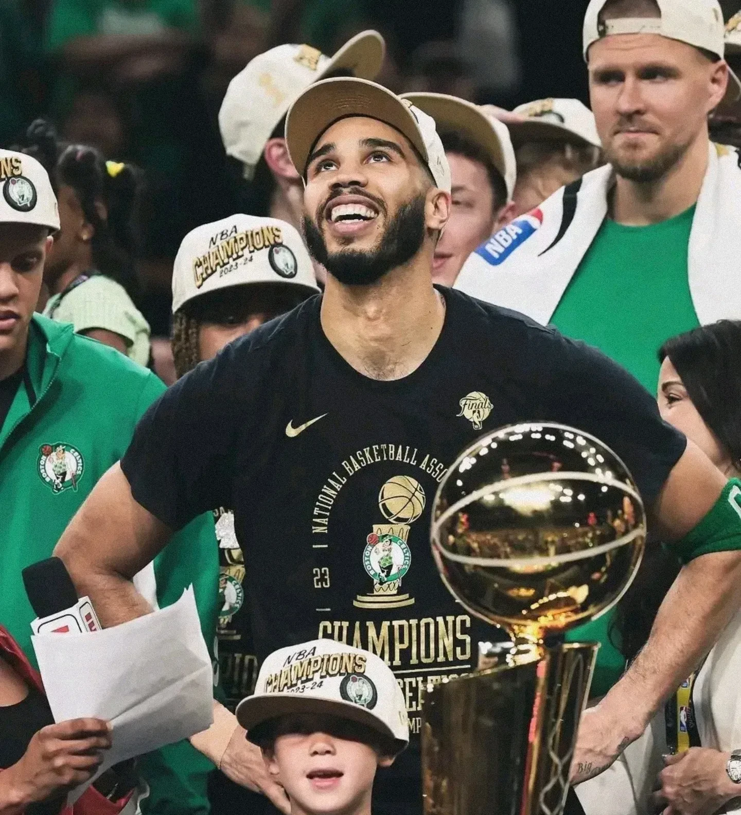 九游体育在线登录-凯尔特人战胜掘金，绝地逃生