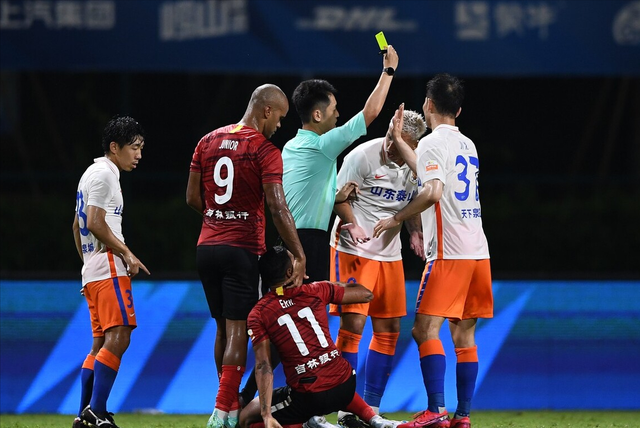 关于强强对话:两支强队将在赛场上展开激烈角逐的信息 关于强强对话:两支强队将在赛场上展开激烈角逐的信息