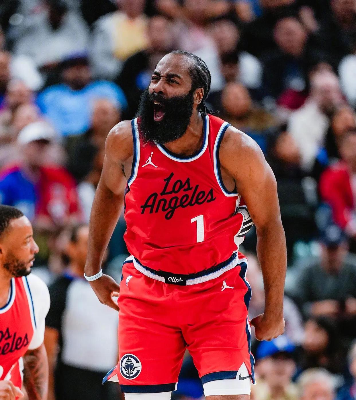 九游体育官方入口-关于快船主场打出高效攻势，战胜强敌的信息